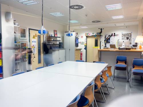250213_lab18.jpg